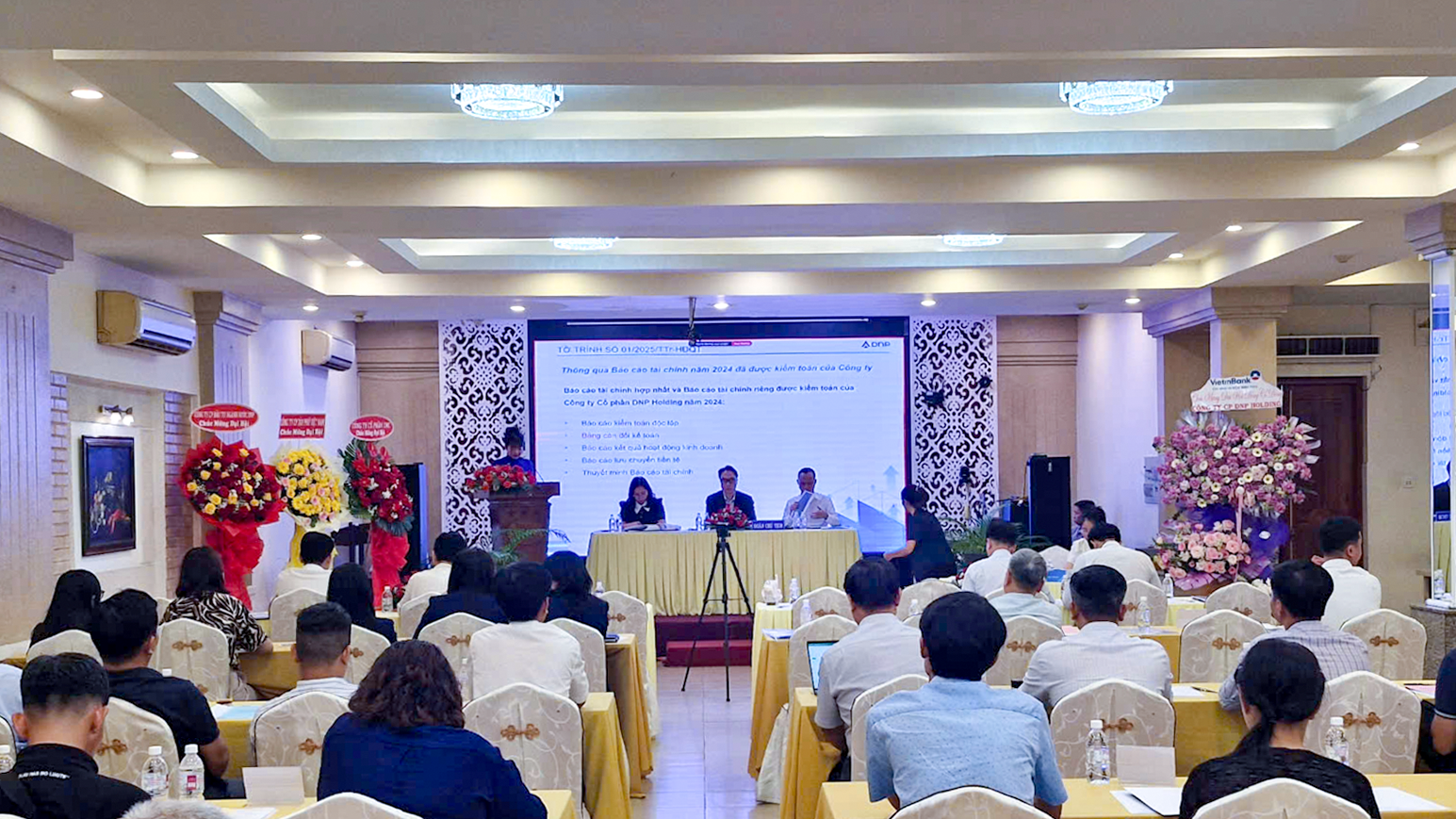 Đại hội cổ đông DNP Holding 2025: Mục tiêu doanh thu gần 9.700 tỷ đồng, tập trung đầu tư hạ tầng,  giải quyết bài toán căn cơ về nước sạch Đồng bằng Sông Cửu Long